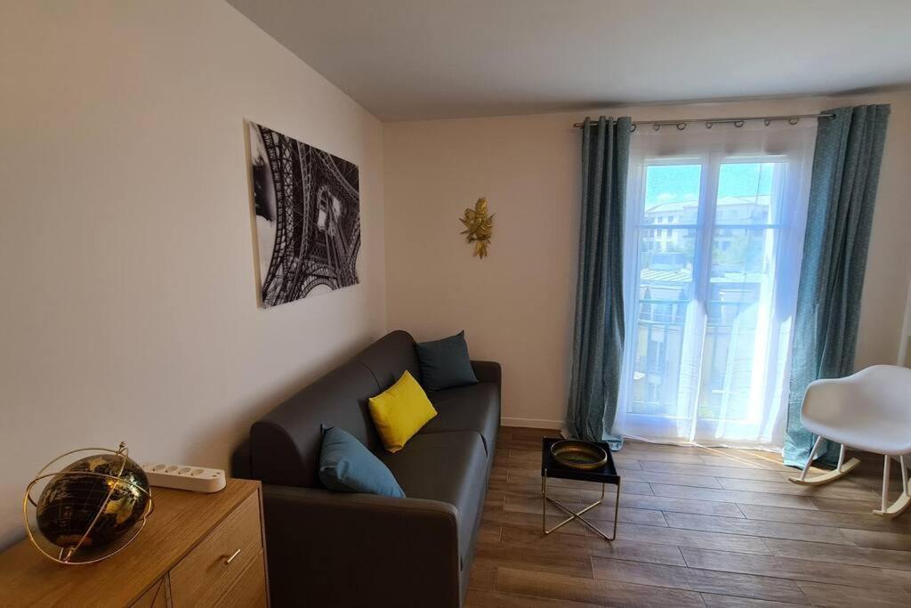Appt 80M², 13 P, Disneyland, Fibre, 2 Parkings Chessy  Zewnętrze zdjęcie